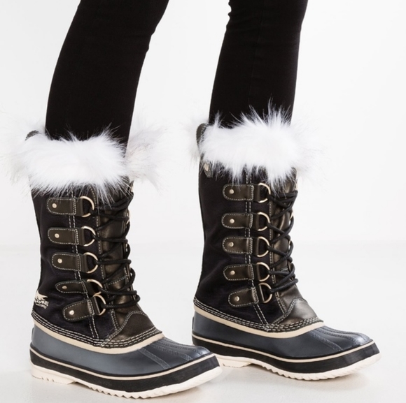 Sorel Shoes - 🐰SALE🐰 Sorel Joan of Arctic x Celebration Boots